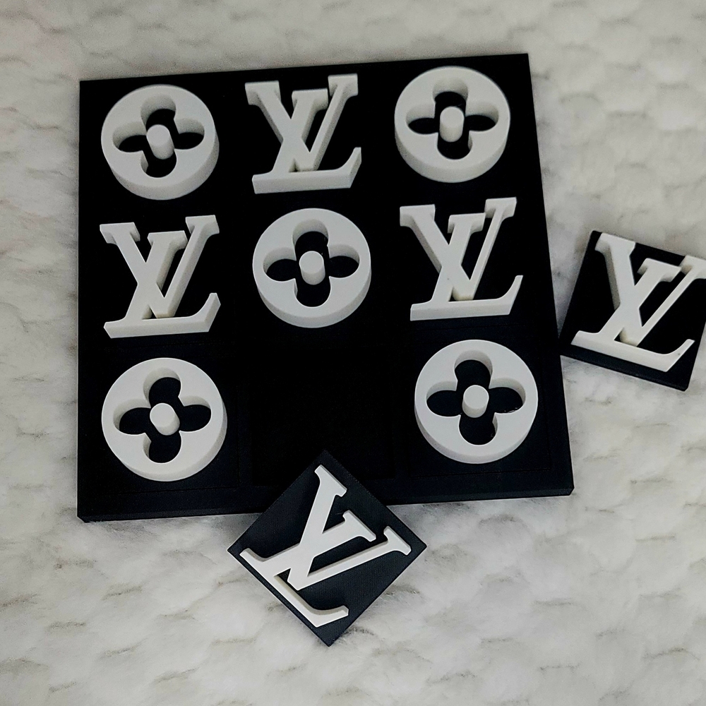 Stylish Tic-Tac-Toe Board Game Set